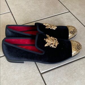 Elegant Black and Gold Slip-On Loafers